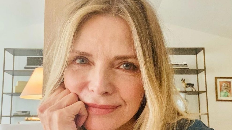 Michelle Pfeiffer si racconta: Madre presente e donna parsimoniosa. In  pandemia mi sono resa conto di un aspetto 